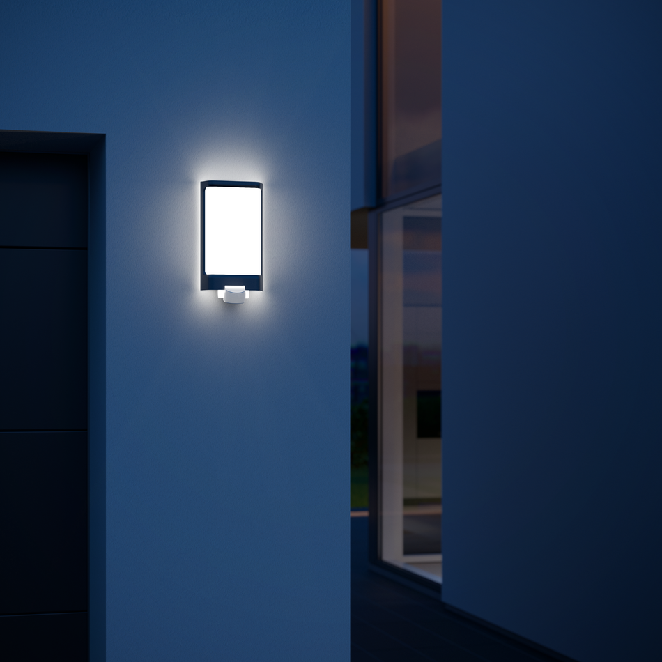 SENSORAUßENLEUCHTE L 240 LED 7,5W
